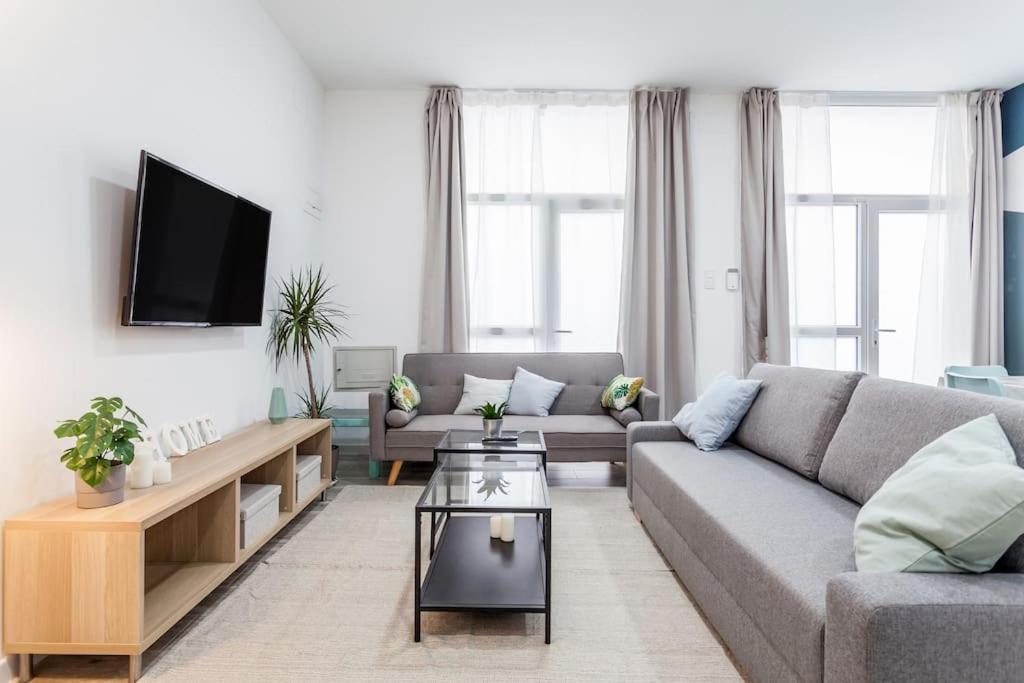 Apartamento Nuevo Cerca De La Playa Y Del Centro Βαλένθια Εξωτερικό φωτογραφία