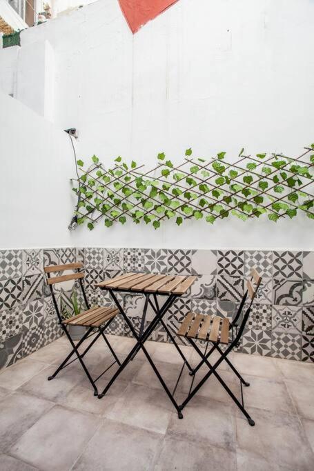 Apartamento Nuevo Cerca De La Playa Y Del Centro Βαλένθια Εξωτερικό φωτογραφία