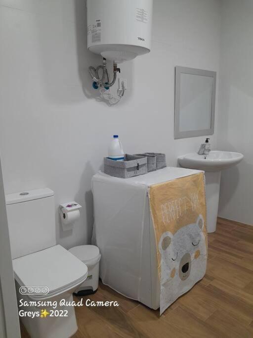 Apartamento Nuevo Cerca De La Playa Y Del Centro Βαλένθια Εξωτερικό φωτογραφία