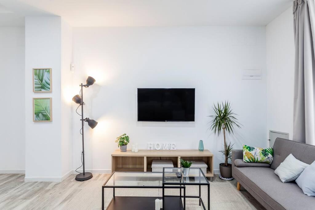 Apartamento Nuevo Cerca De La Playa Y Del Centro Βαλένθια Εξωτερικό φωτογραφία